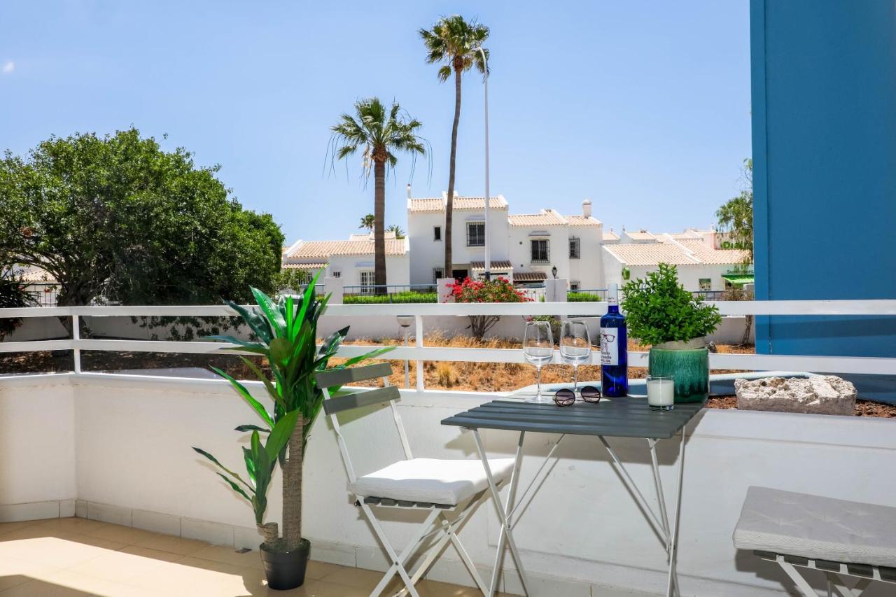 Isla Verde Studio Apartment Green Park サンミゲル・デ・アボナ エクステリア 写真