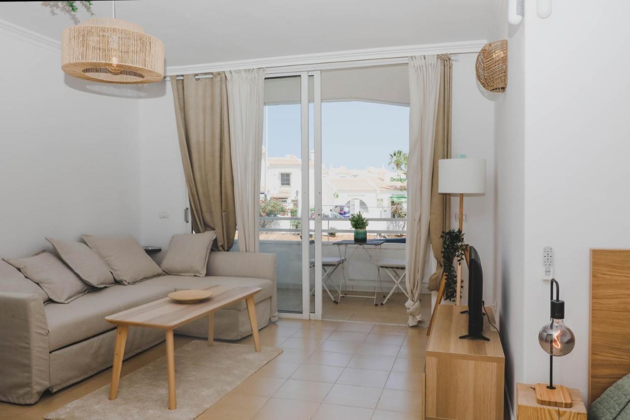 Isla Verde Studio Apartment Green Park サンミゲル・デ・アボナ エクステリア 写真